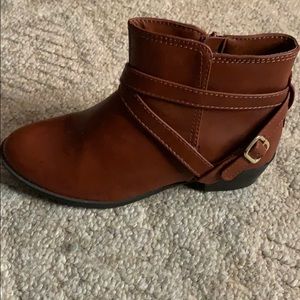 Girls size 3 brown leather boots